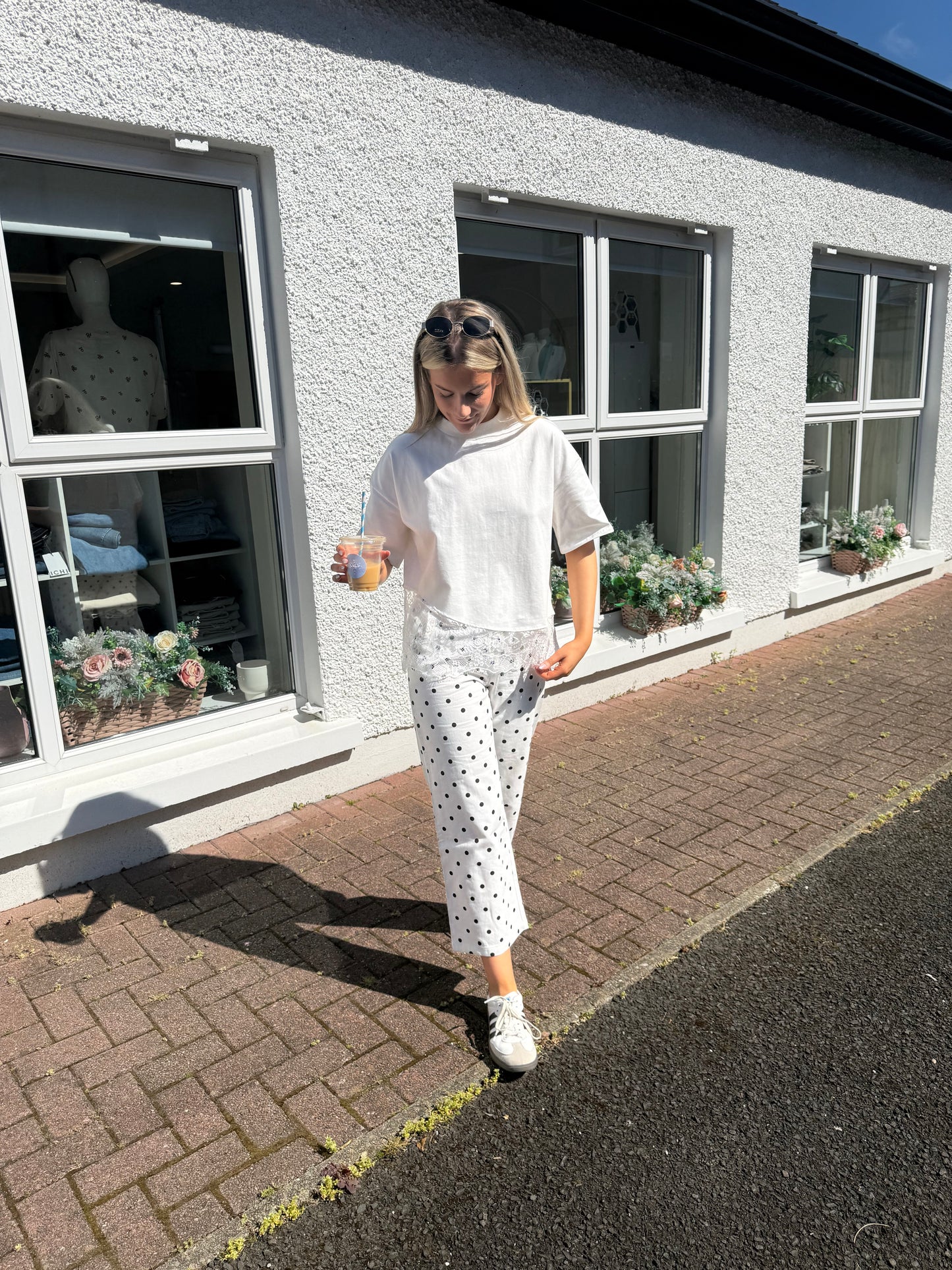 Amelia Lace Hem Top in White