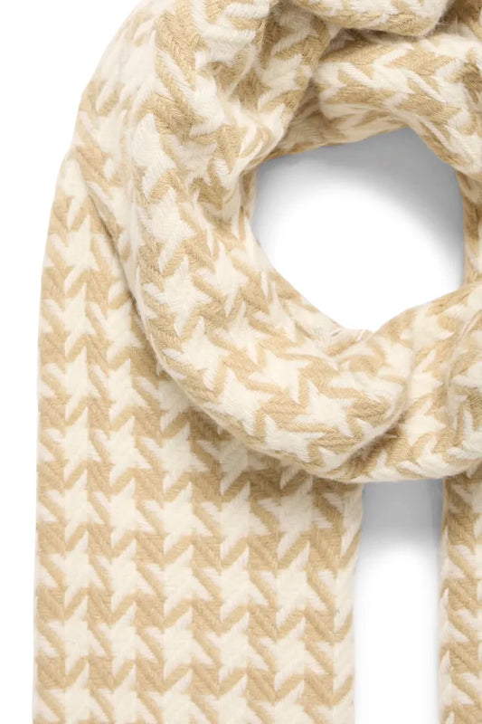Vanjaa Scarf