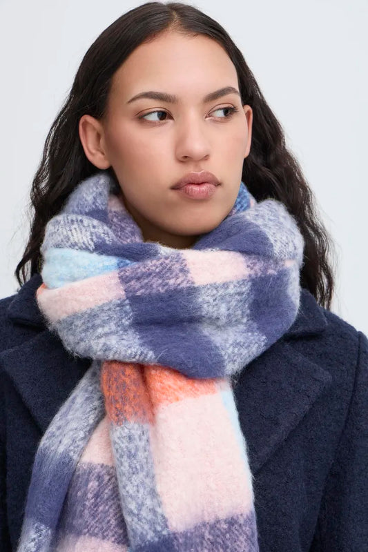 Laja Scarf in Patriot Blue
