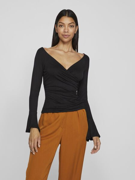 Vitrine Boatneck Long sleeve Top in Black