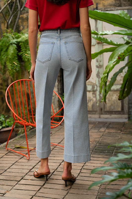 Vienna Jeans in Light Blue
