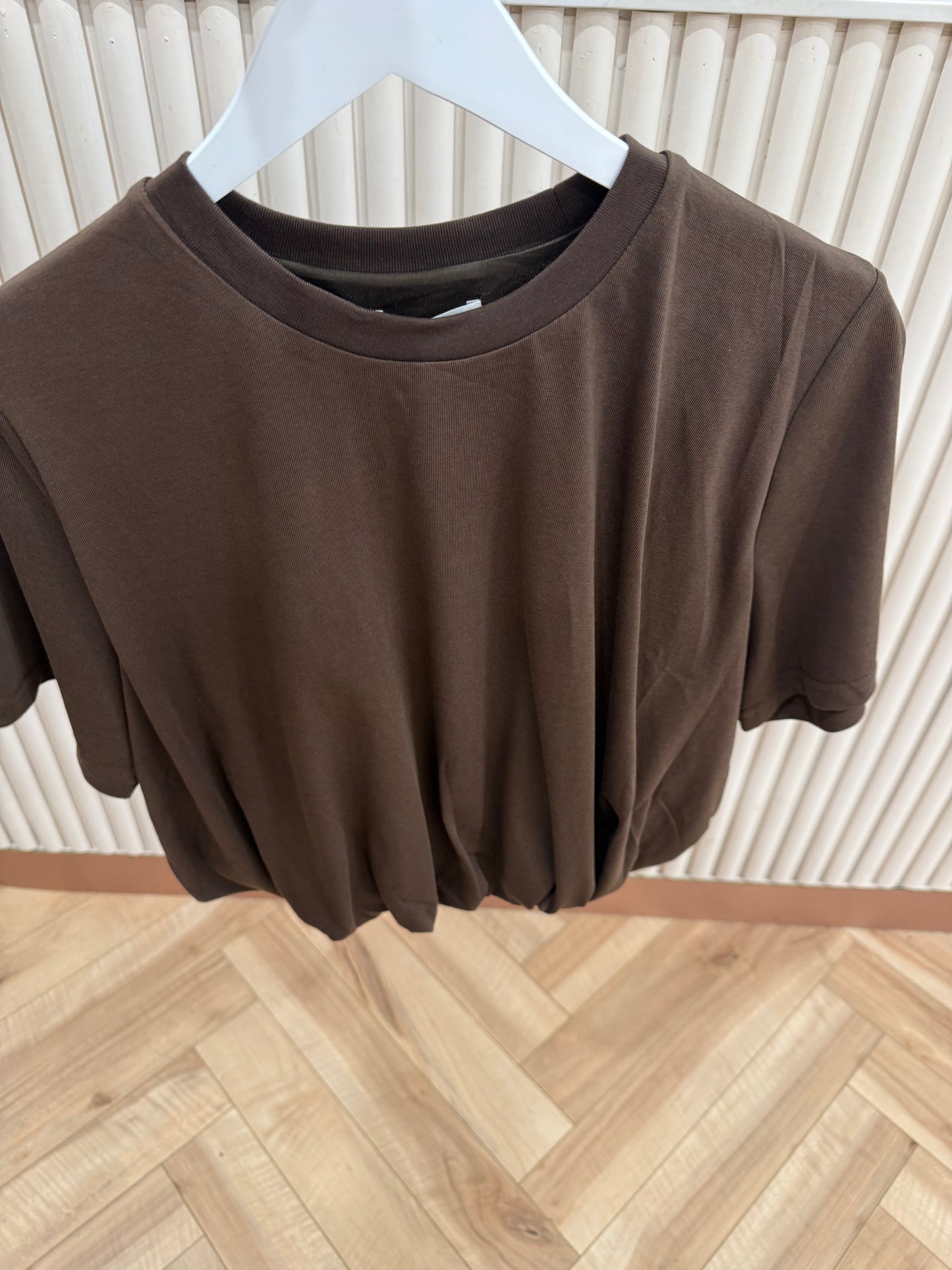 Debbie bubble hem T Shirt Top in Brown