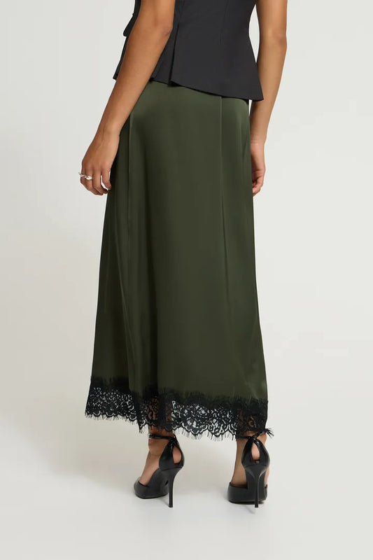 Ihlaccie Skirt in Forest Night/Green