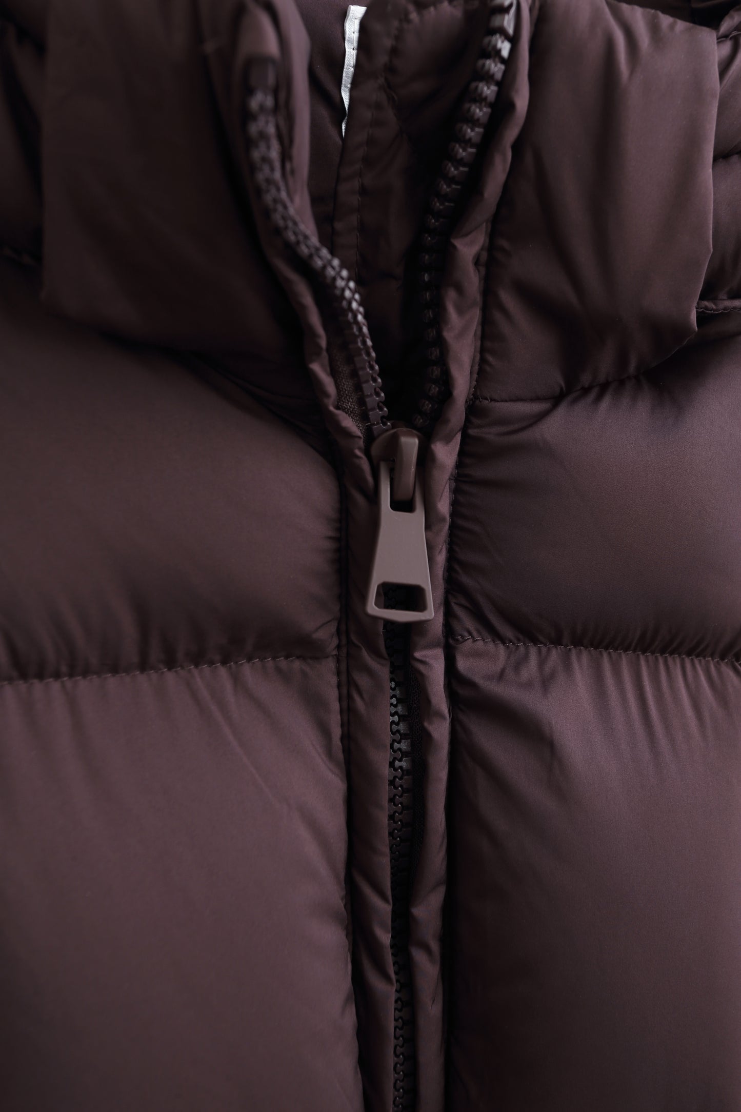 The Arabella Puffer Coat in Aubergine