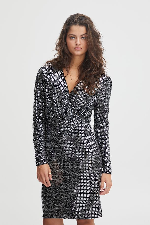 ichi sequin dress Ichi Mollia Sequin Fringe Top at MarketFair Shoppes in Princeton, NJ